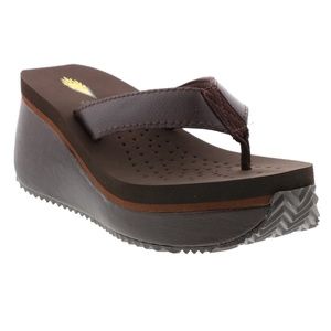 Volatile Frappachino leather platform sandal